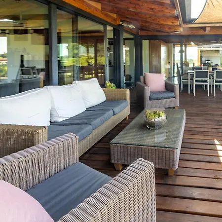 Casa Itram Fantastica Casa En El Girones Жирона